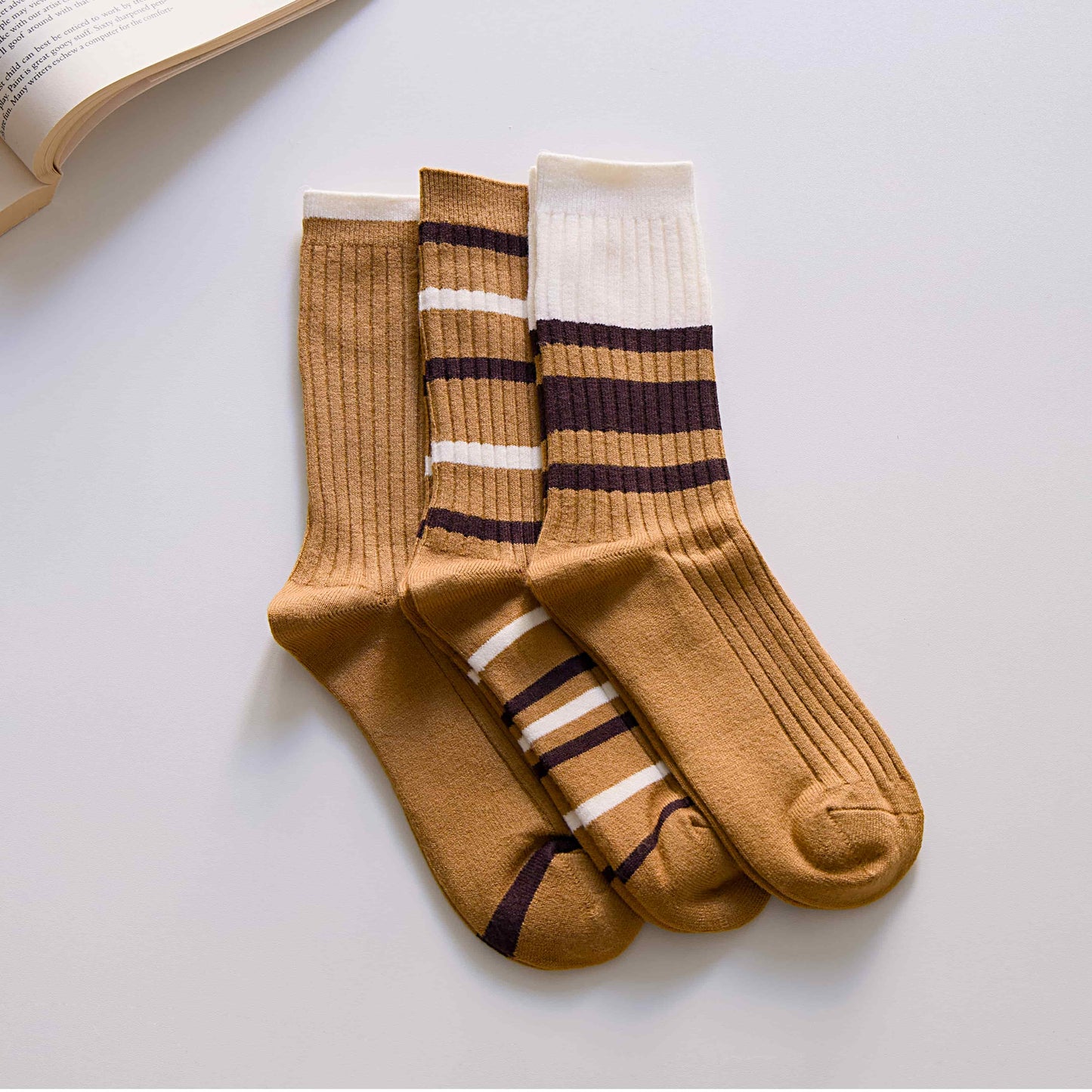 3-Pack Women’s Retro Striped Crew Socks – Cashmere Blend
