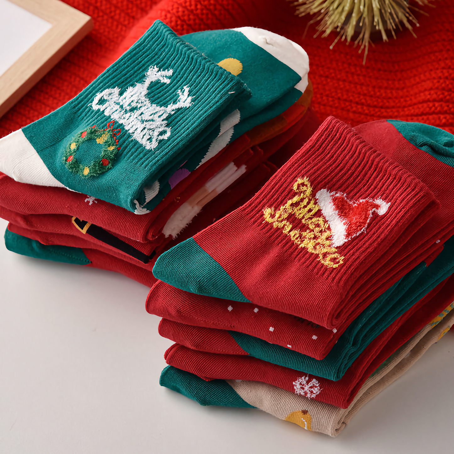 5-Pack Unisex Christmas Cotton Socks - Winter Festive Socks
