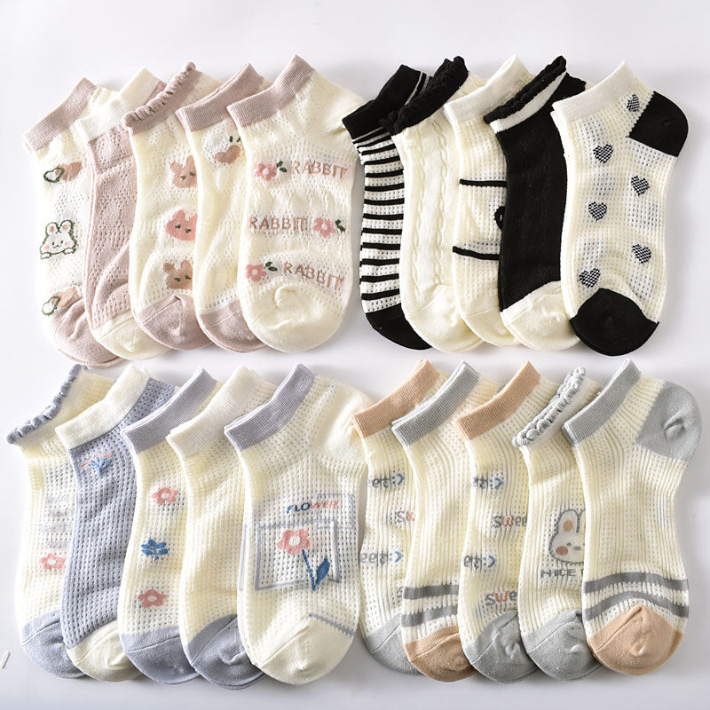 5-Pack Low Cut Cotton Ankle Socks with Adorable Patterns