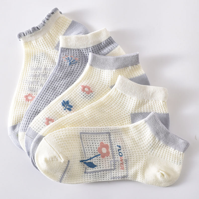5-Pack Low Cut Cotton Ankle Socks with Adorable Patterns