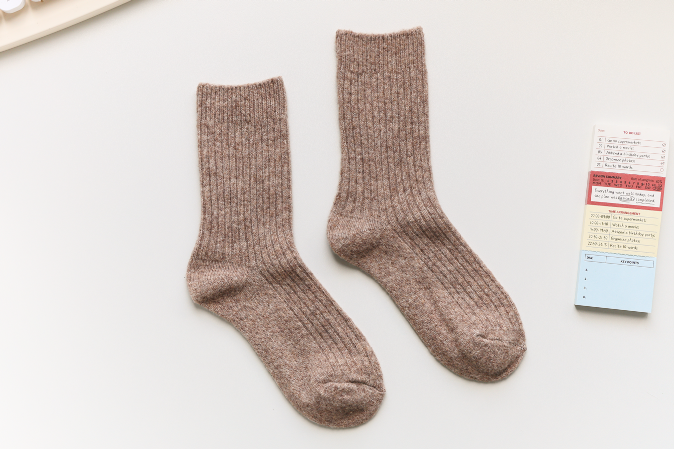 2-Pack Warm Cashmere & Wool Blend Socks – Solid Colours for Winter