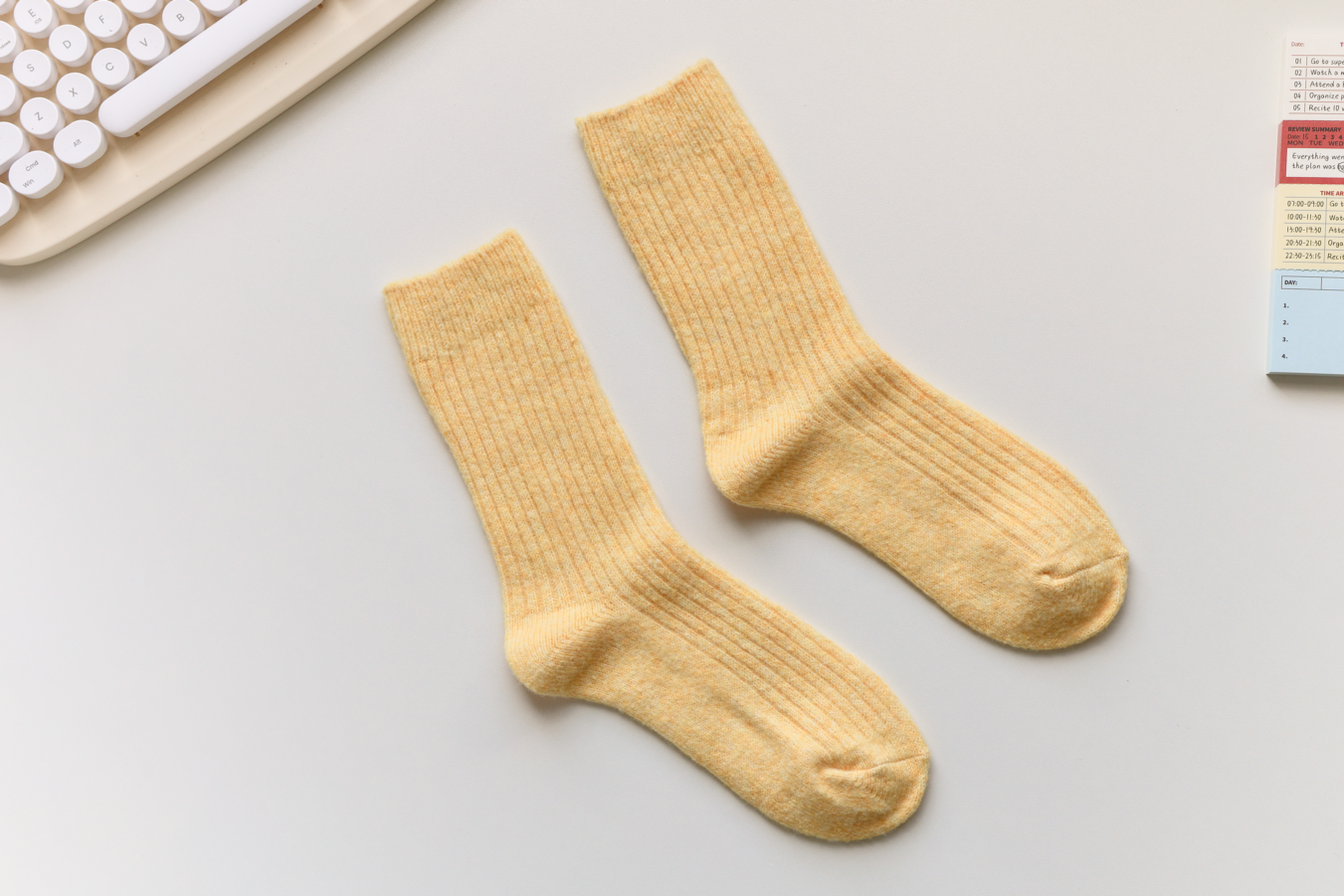 2-Pack Warm Cashmere & Wool Blend Socks – Solid Colours for Winter