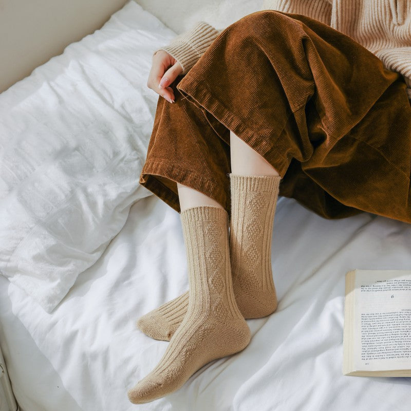 2-Pack Women’s Cashmere Crew Socks – Warm & Luxurious