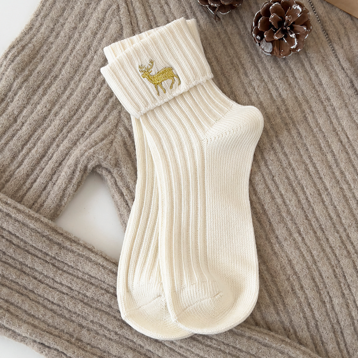 2-Pack Women’s Christmas Socks – Cute Embroidered Cotton