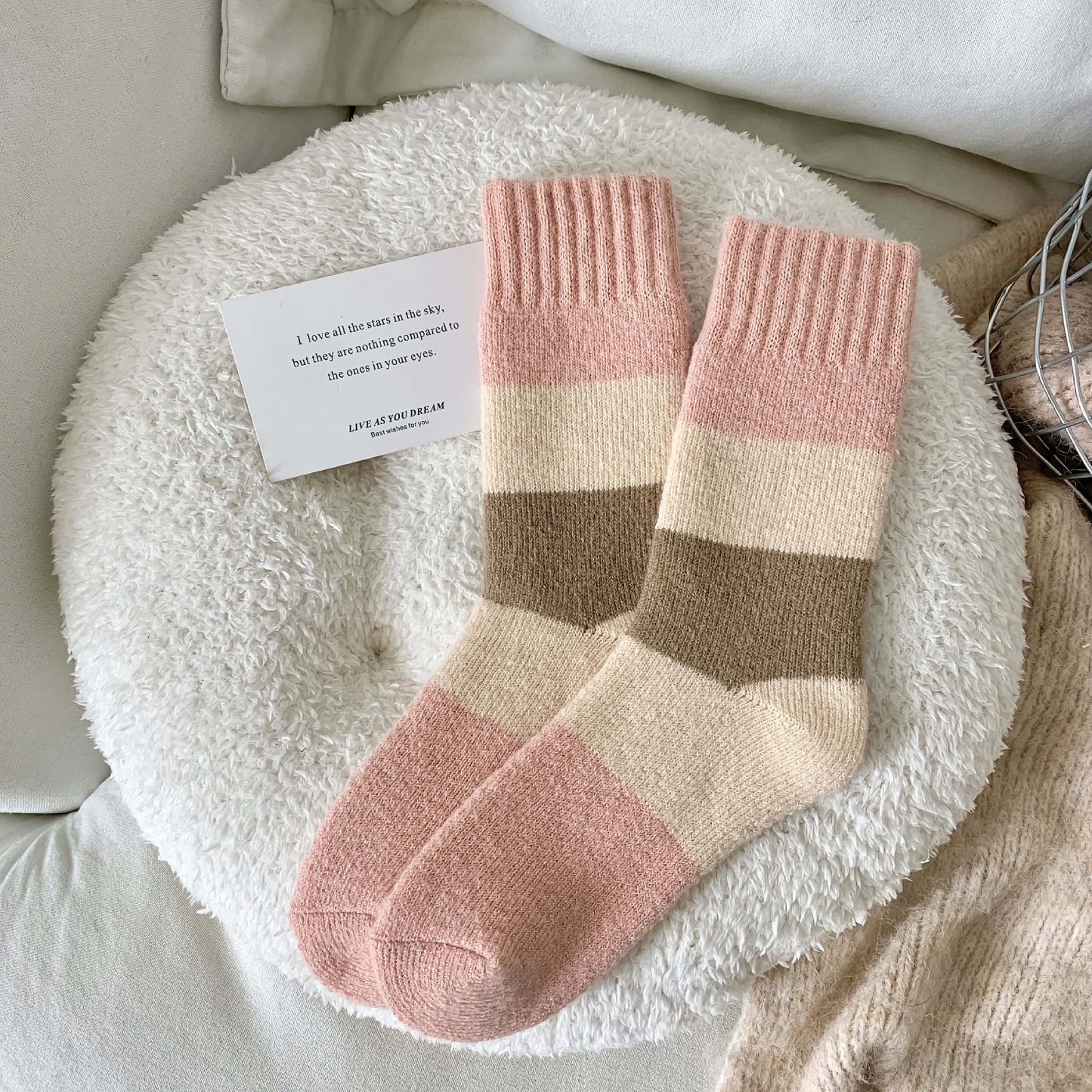 2-Pack Women's Thick Wool Socks for Winter - Cozy Pink Warmth