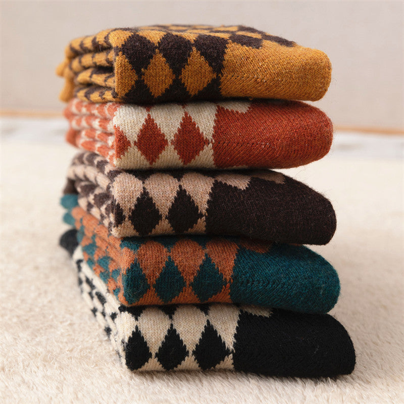 2-Pack Vintage Socks: Cozy Knitted Wool Crew Comfort for Women