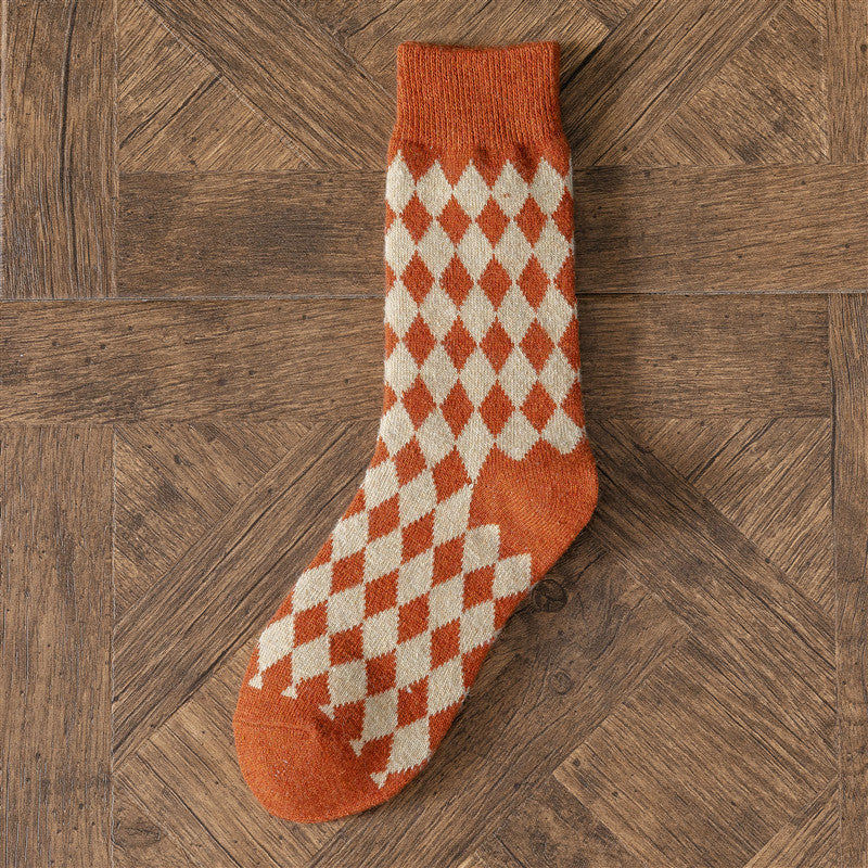 2-Pack Vintage Socks: Cozy Knitted Wool Crew Comfort for Women
