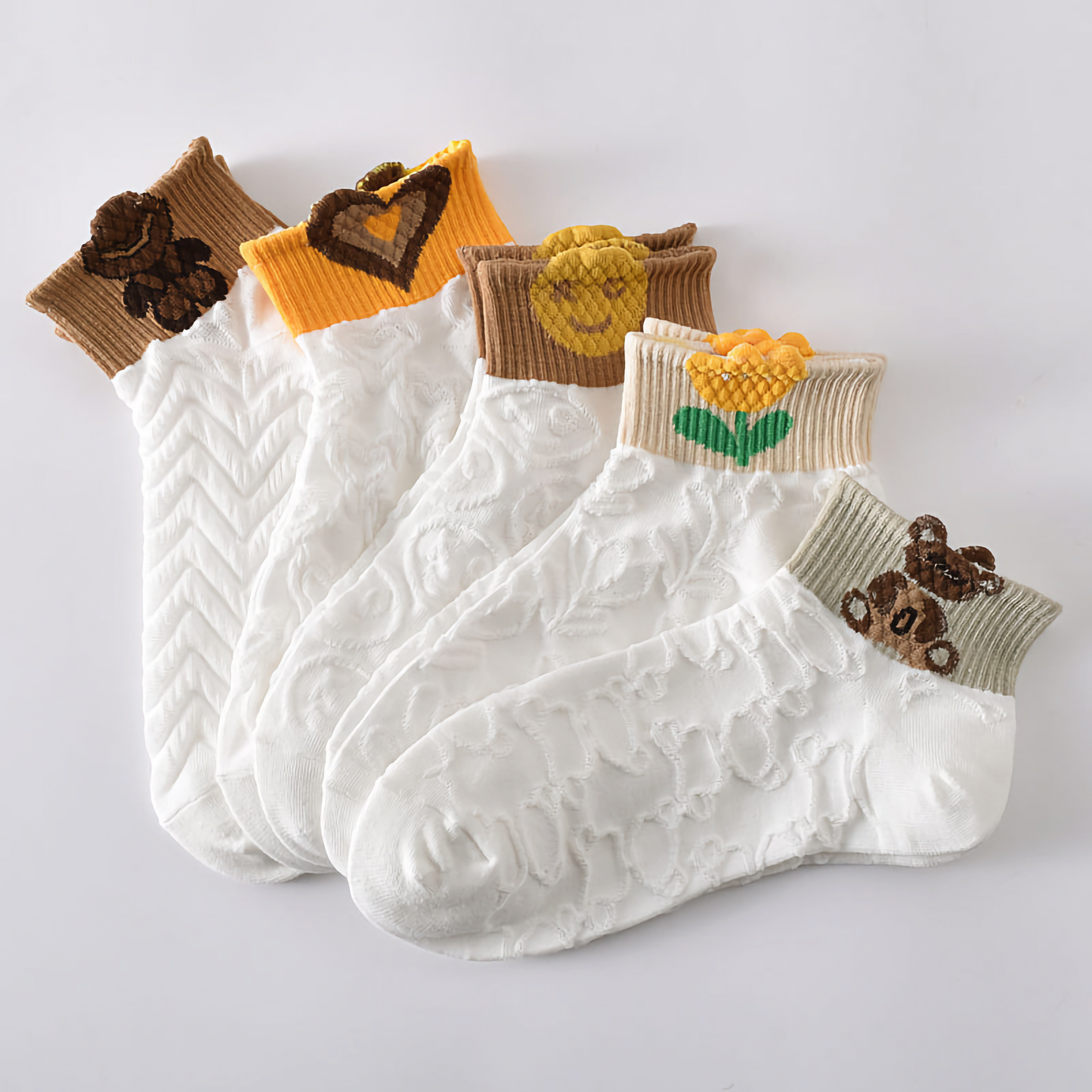 5-Pack Cute Pattern Ankle Socks: Soft Knitted Cotton Low-Cut Elegance