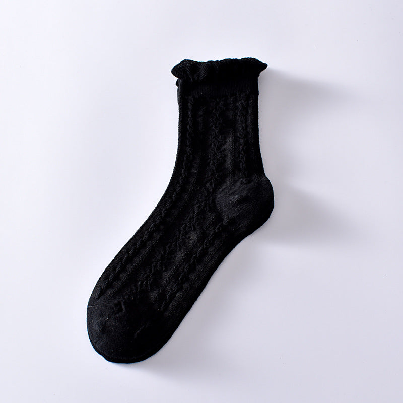 2-Pack Black and White Cotton Socks: Elegant Floral Patterns for Sophisticated Style