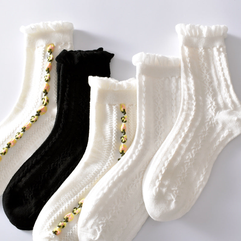 2-Pack Black and White Cotton Socks: Elegant Floral Patterns for Sophisticated Style