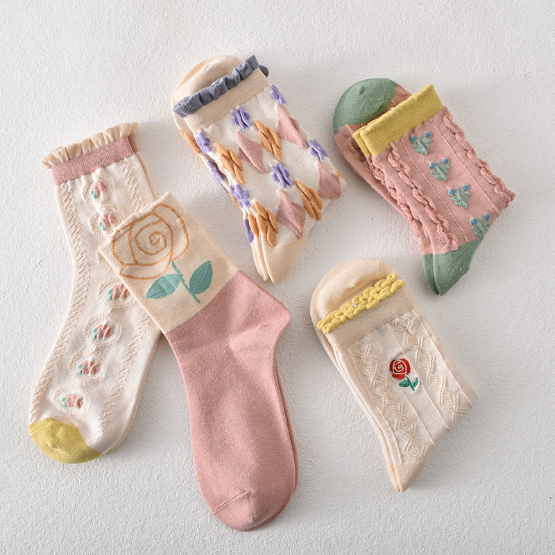 5-Pack Floral Elegance: Premium Knitted Cotton Crew Socks