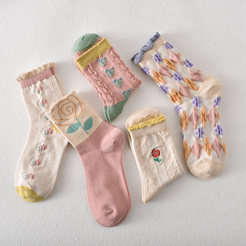 5-Pack Floral Elegance: Premium Knitted Cotton Crew Socks