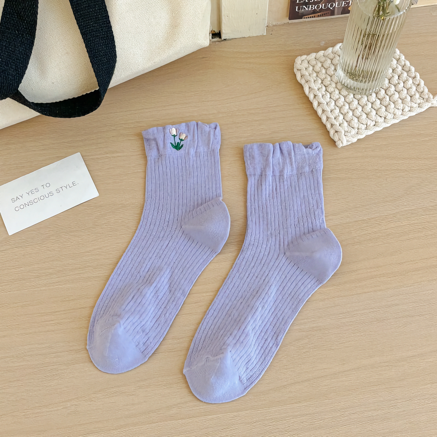2-Pack Thin Solid Color Women's Socks with Floral Embroidery