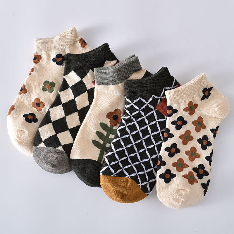 5-Pack Floral Ankle Socks: Knitted Cotton Low Cut Elegance