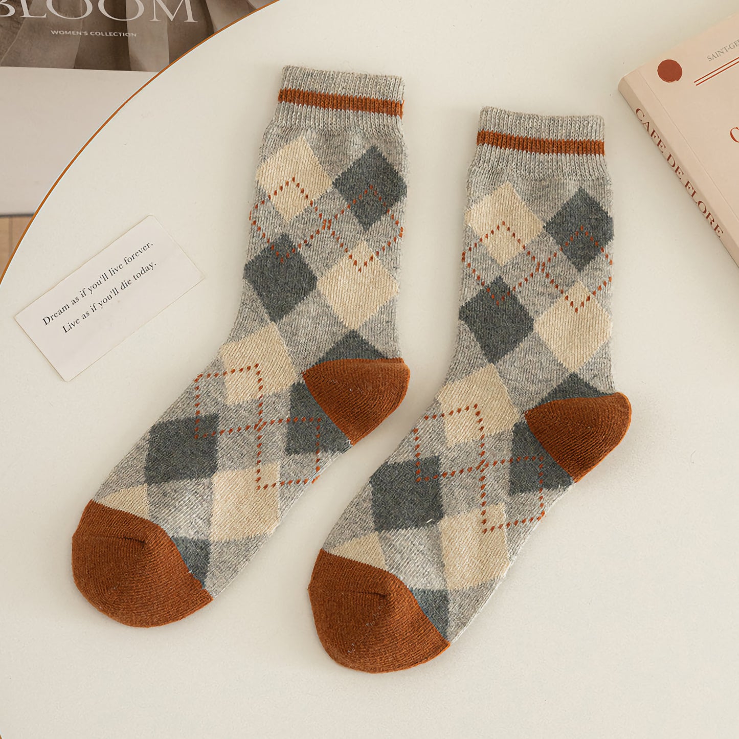2-Pack Winter Wool Crew Socks with Floral Design for Women