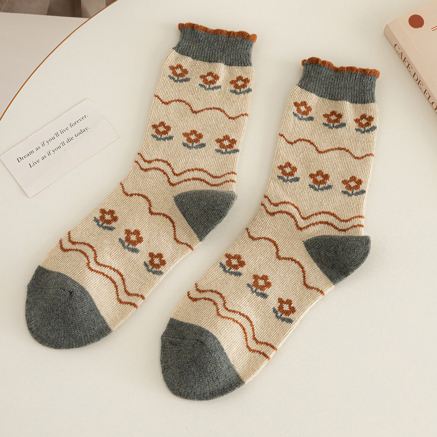 2-Pack Winter Wool Crew Socks with Floral Design for Women