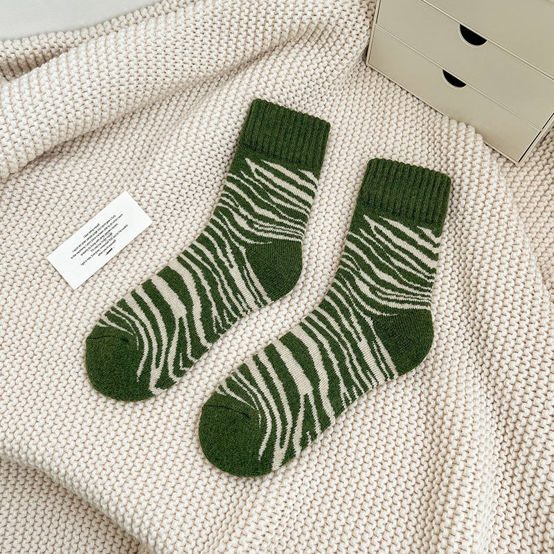 2-Pack Green Wool Christmas Socks for Women - Thick & Warm