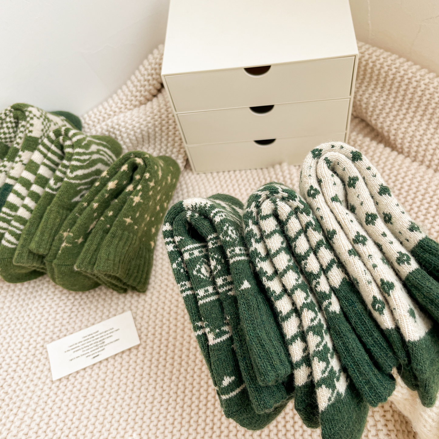 2-Pack Green Wool Christmas Socks for Women - Thick & Warm