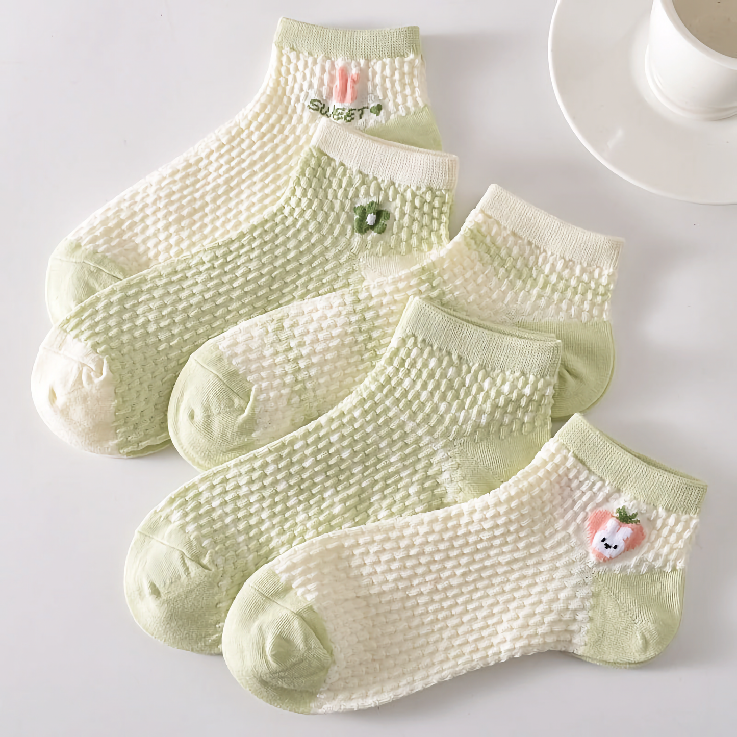 5-Pack Spring/Summer Green Ankle Socks with Rabbit Pattern