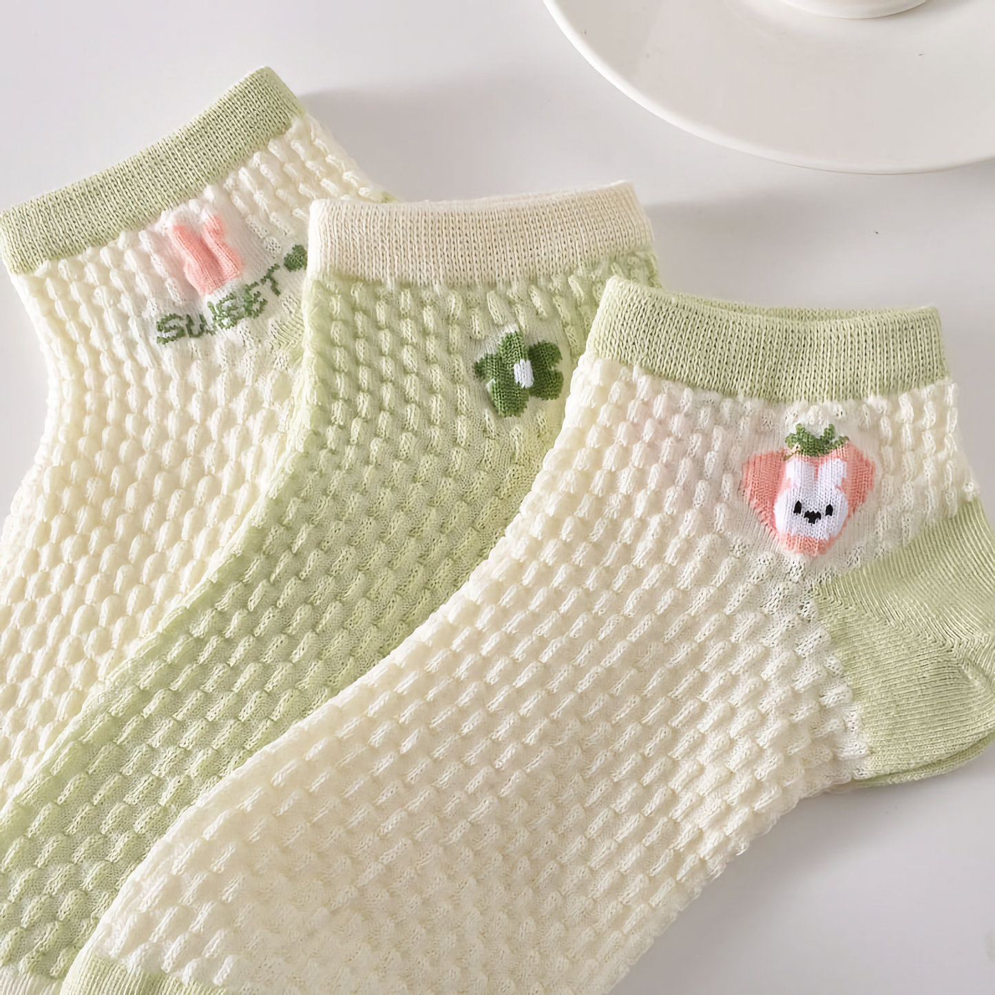 5-Pack Spring/Summer Green Ankle Socks with Rabbit Pattern