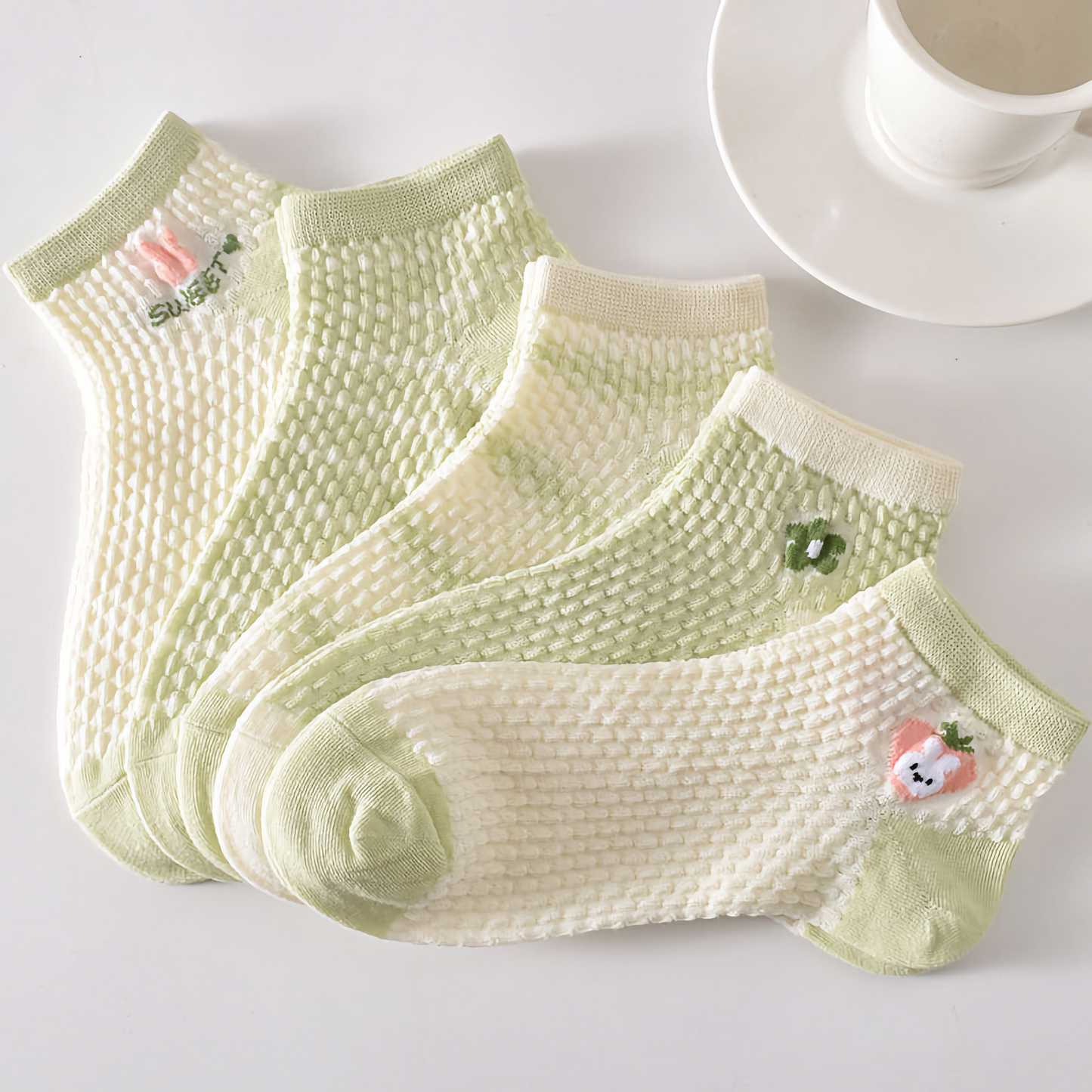 5-Pack Spring/Summer Green Ankle Socks with Rabbit Pattern