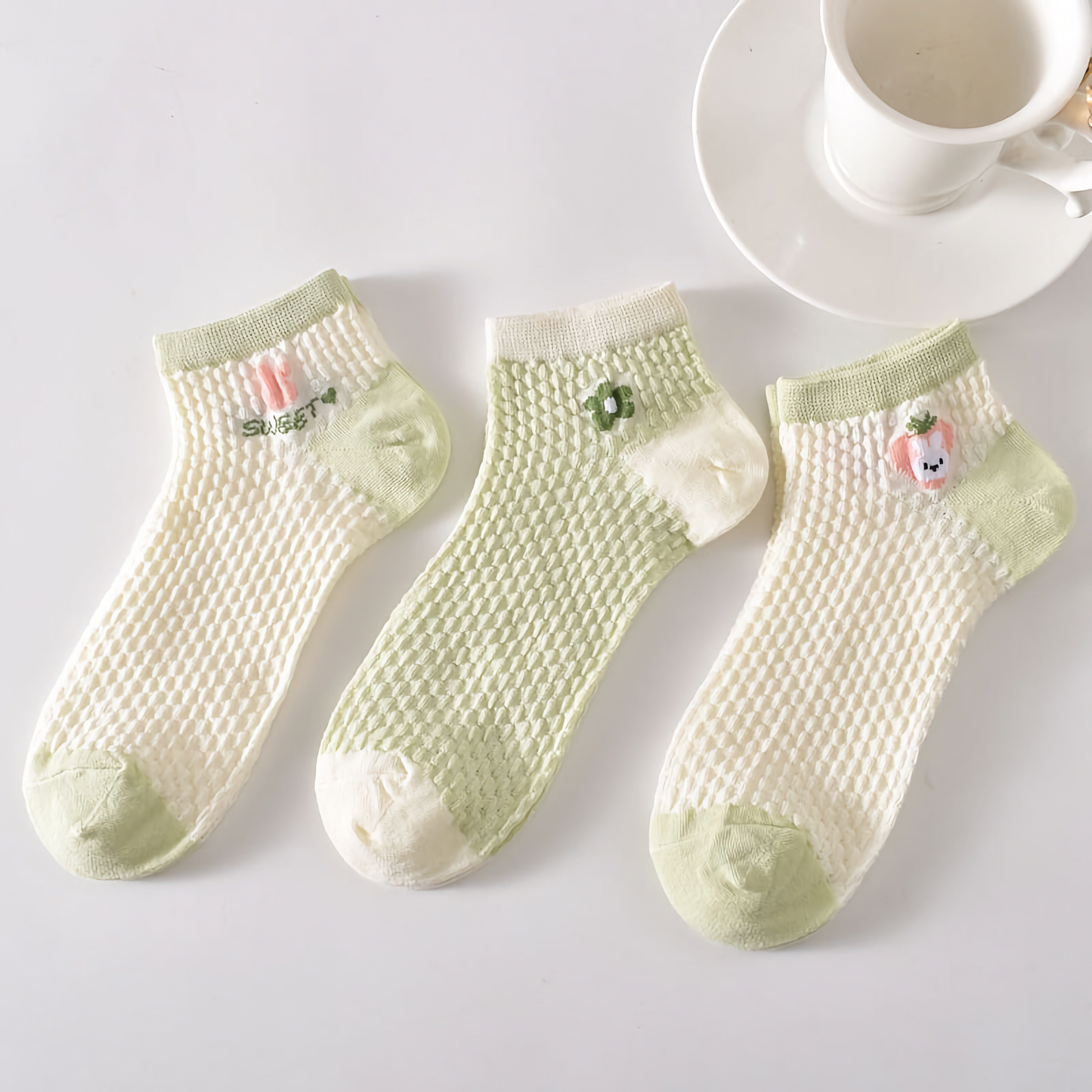 5-Pack Spring/Summer Green Ankle Socks with Rabbit Pattern