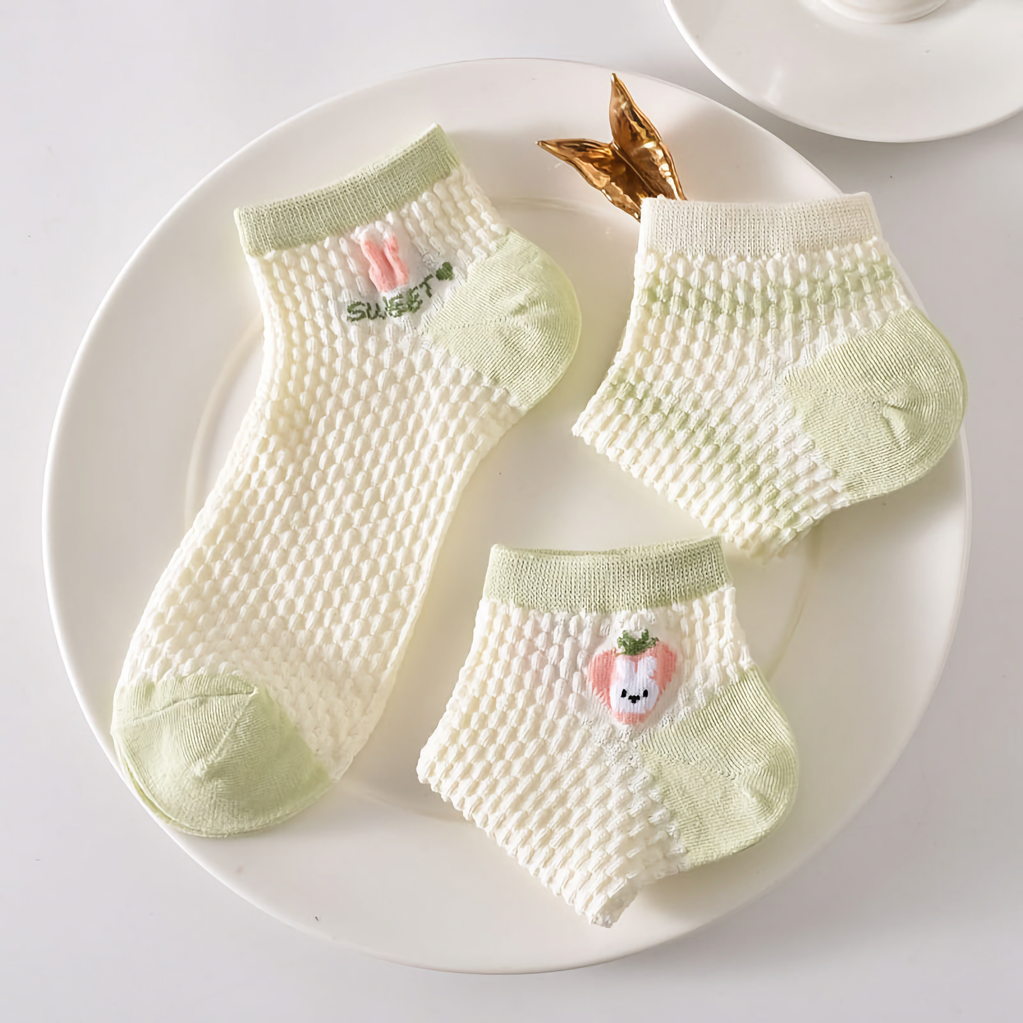 5-Pack Spring/Summer Green Ankle Socks with Rabbit Pattern