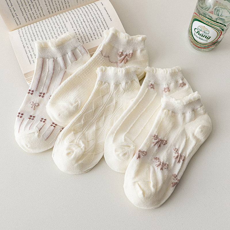 2-Pack White Lace Ankle Socks – Elegant Cotton Knit