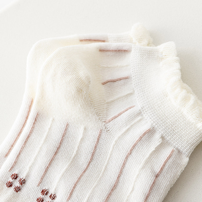 2-Pack White Lace Ankle Socks – Elegant Cotton Knit