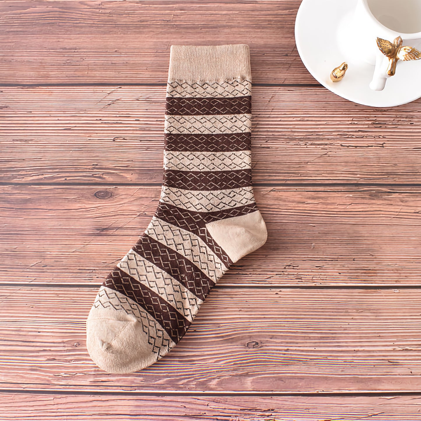 5-Pack Retro Coffee Brown Cotton Socks for Autumn/Winter