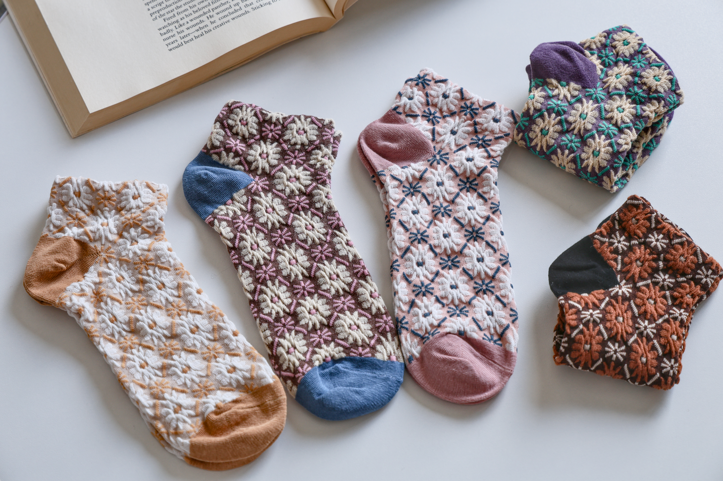 2-Pack Retro Floral Ankle Socks - Knitted Cotton Low Cut Socks