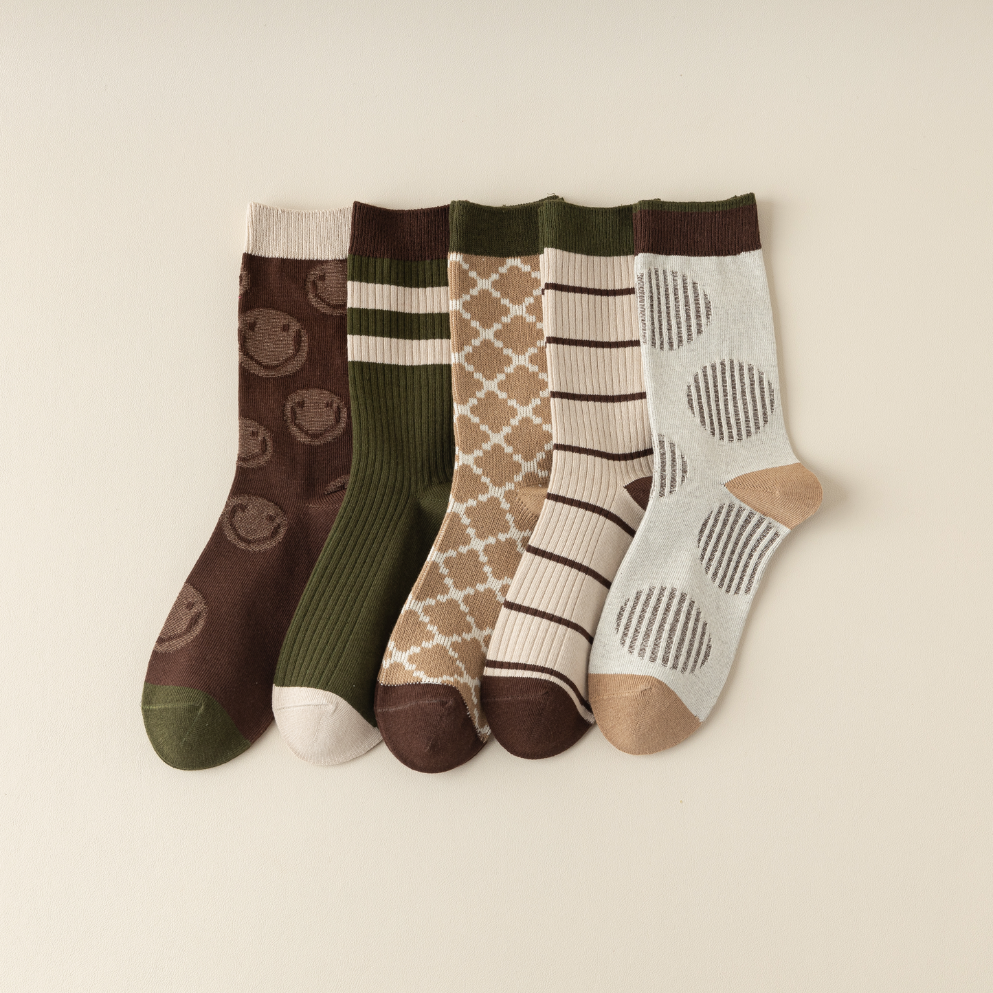 2-Pack Versatile Retro Green Coffee Cotton Socks for Women: Striped Design with Smiley Faces – Soft & Stylish