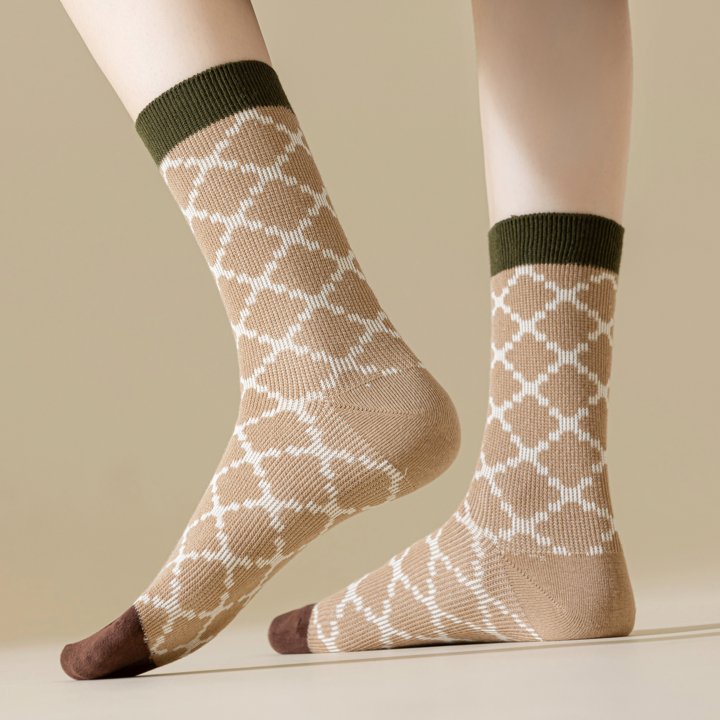 2-Pack Versatile Retro Green Coffee Cotton Socks for Women: Striped Design with Smiley Faces – Soft & Stylish