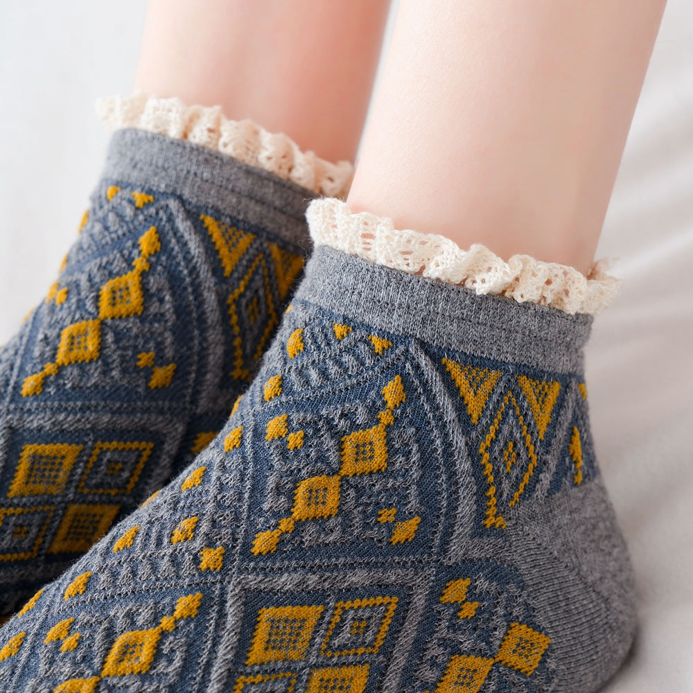 2-Pack Lace Ankle Socks – Retro Knitted Cotton Style
