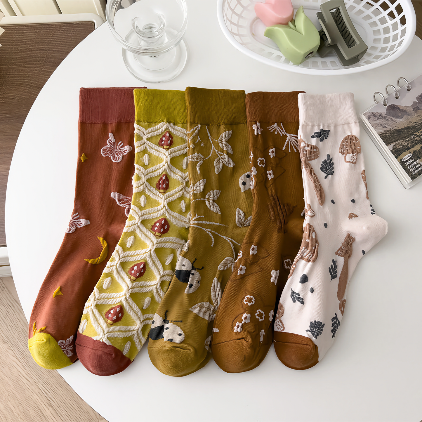 2- Pack Women's Mushroom Retro Socks: Unique British Pattern Design
