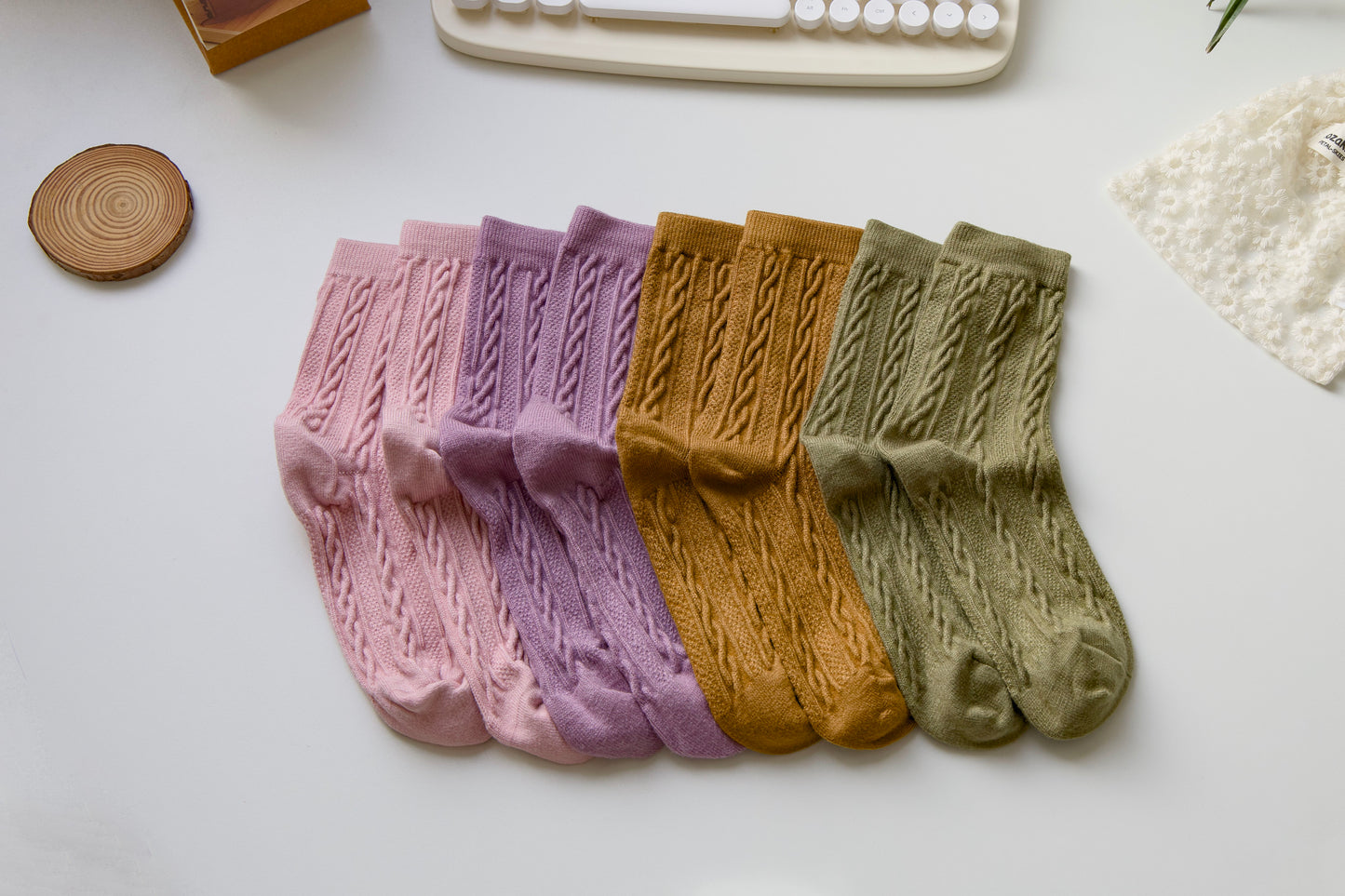 2-Pack Retro Warm Twist Socks - Solid Color Knitted Wool Elegance