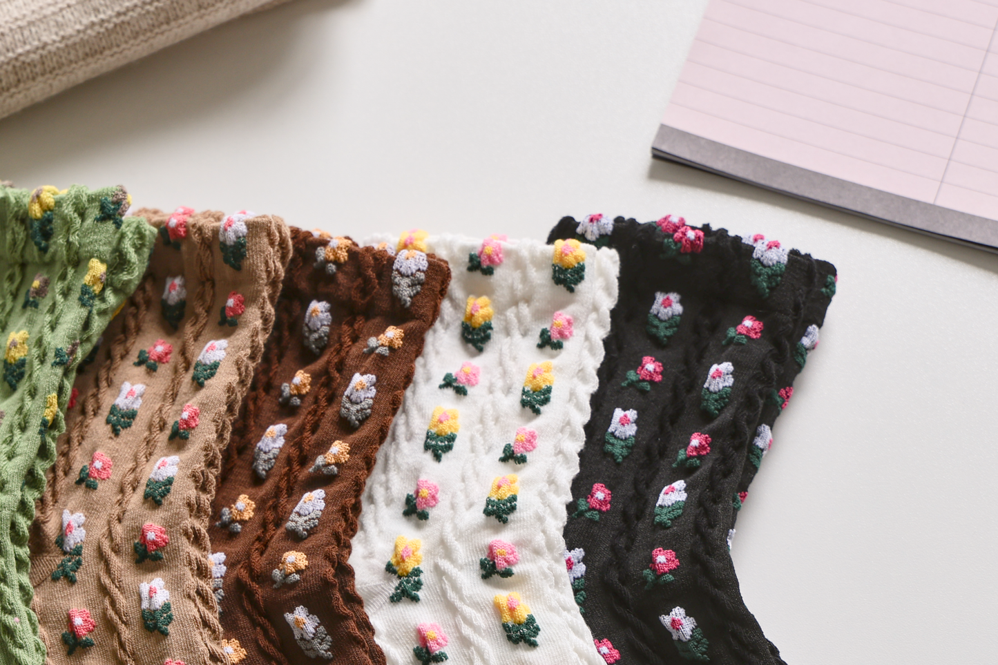 5-Pack Small Floral Socks: Soft Knitted Cotton Elegance for Women