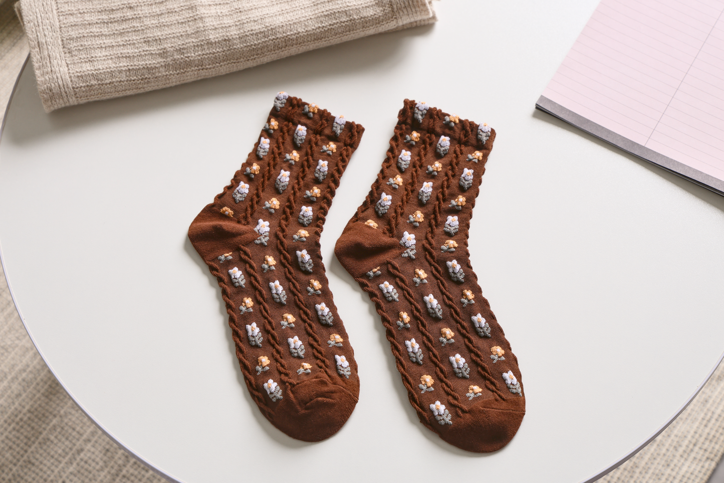 5-Pack Small Floral Socks: Soft Knitted Cotton Elegance for Women
