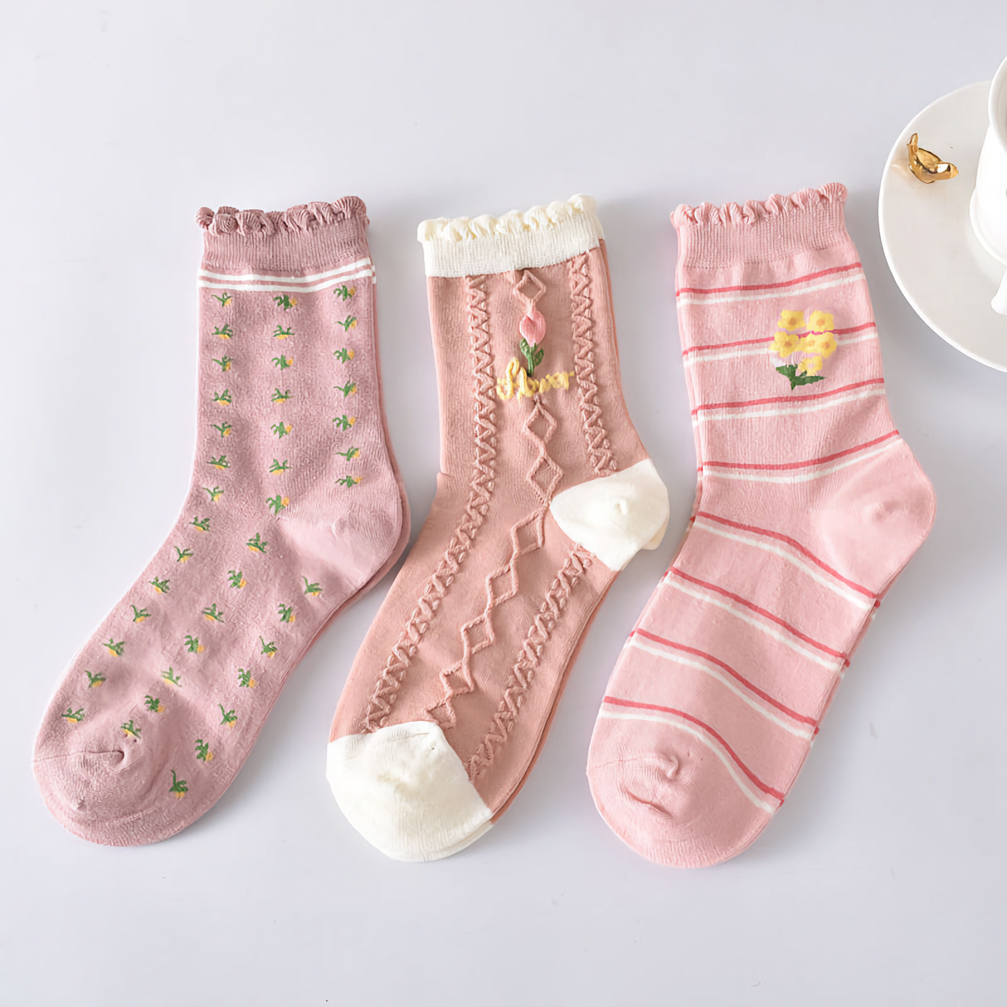 5-Pack The Sweetest Pink Cotton Socks - Women's Versatile Socks with Floral Trim