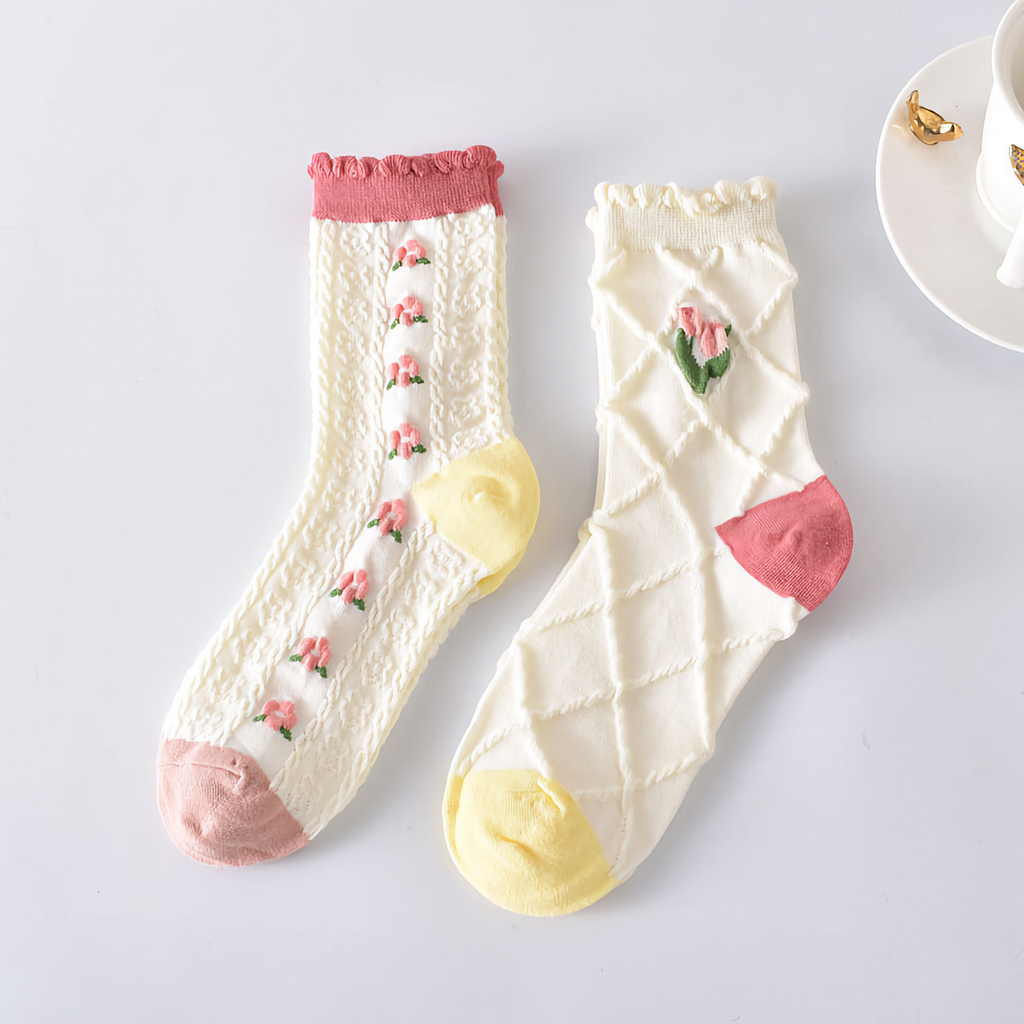 5-Pack The Sweetest Pink Cotton Socks - Women's Versatile Socks with Floral Trim