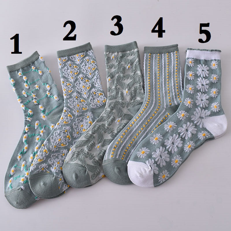 5-Pack Blue Floral Socks: Vintage Knitted Crew Elegance for Women