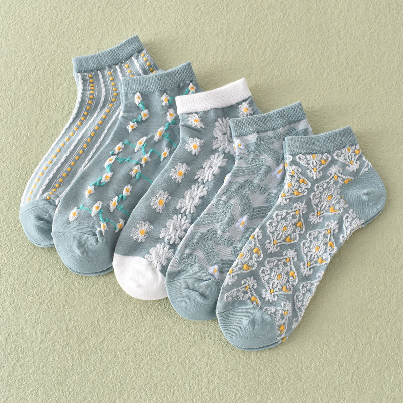 2-Pack Blue Floral Ankle Socks: Vintage Knitted Low Cut Elegance