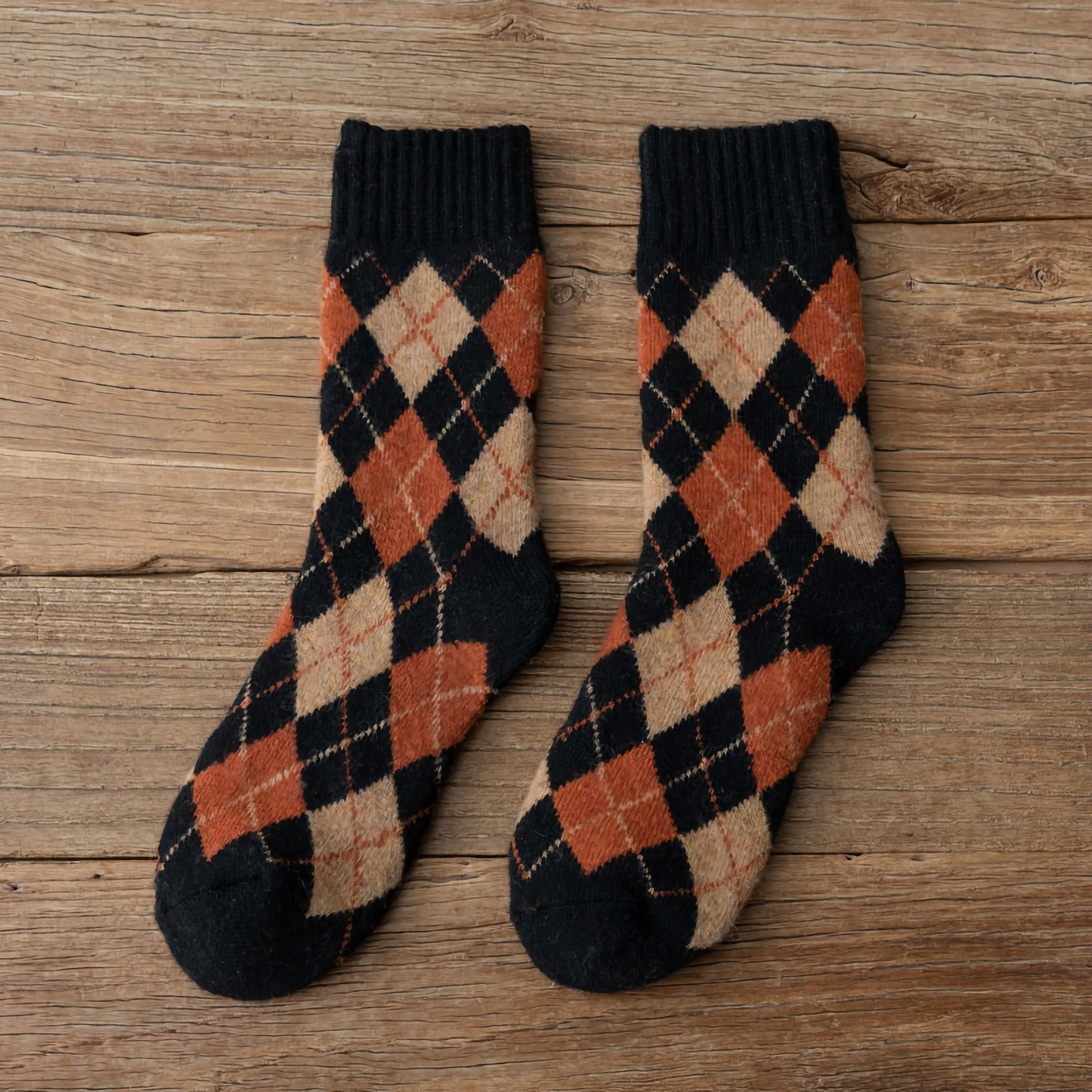 2-Pack Vintage Wool Socks: Knitted Cozy Crew Elegance for Women