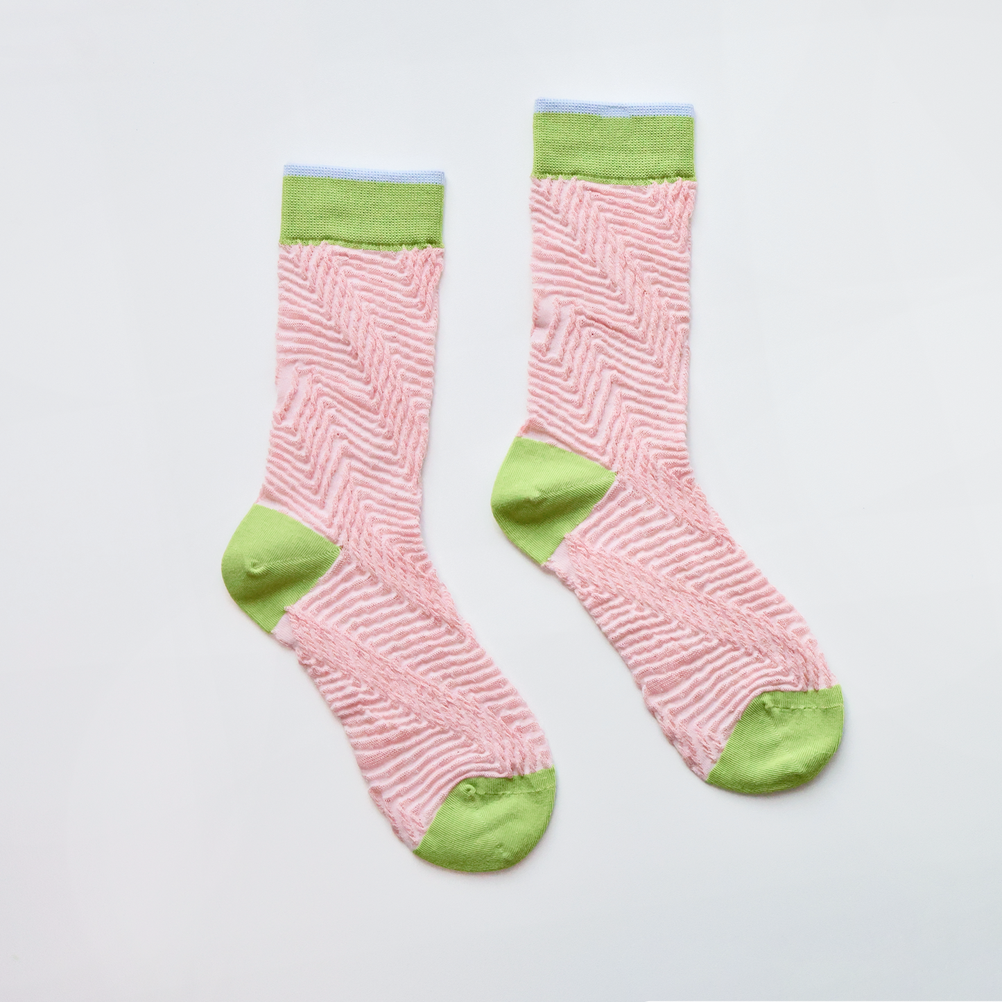 2-Pack Women’s Retro Colorblock Cotton Crew Socks – Soft & Stylish