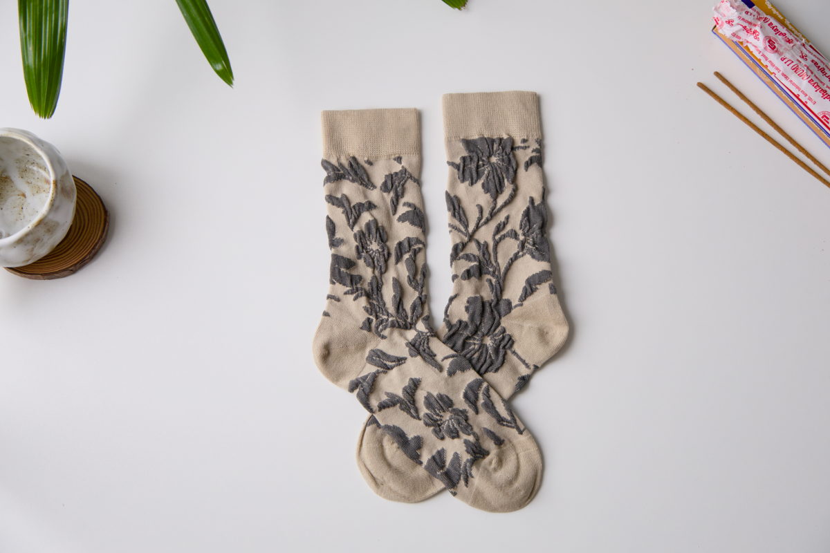 2-Pack Retro Floral Cotton Crew Socks – Breathable Vintage Style