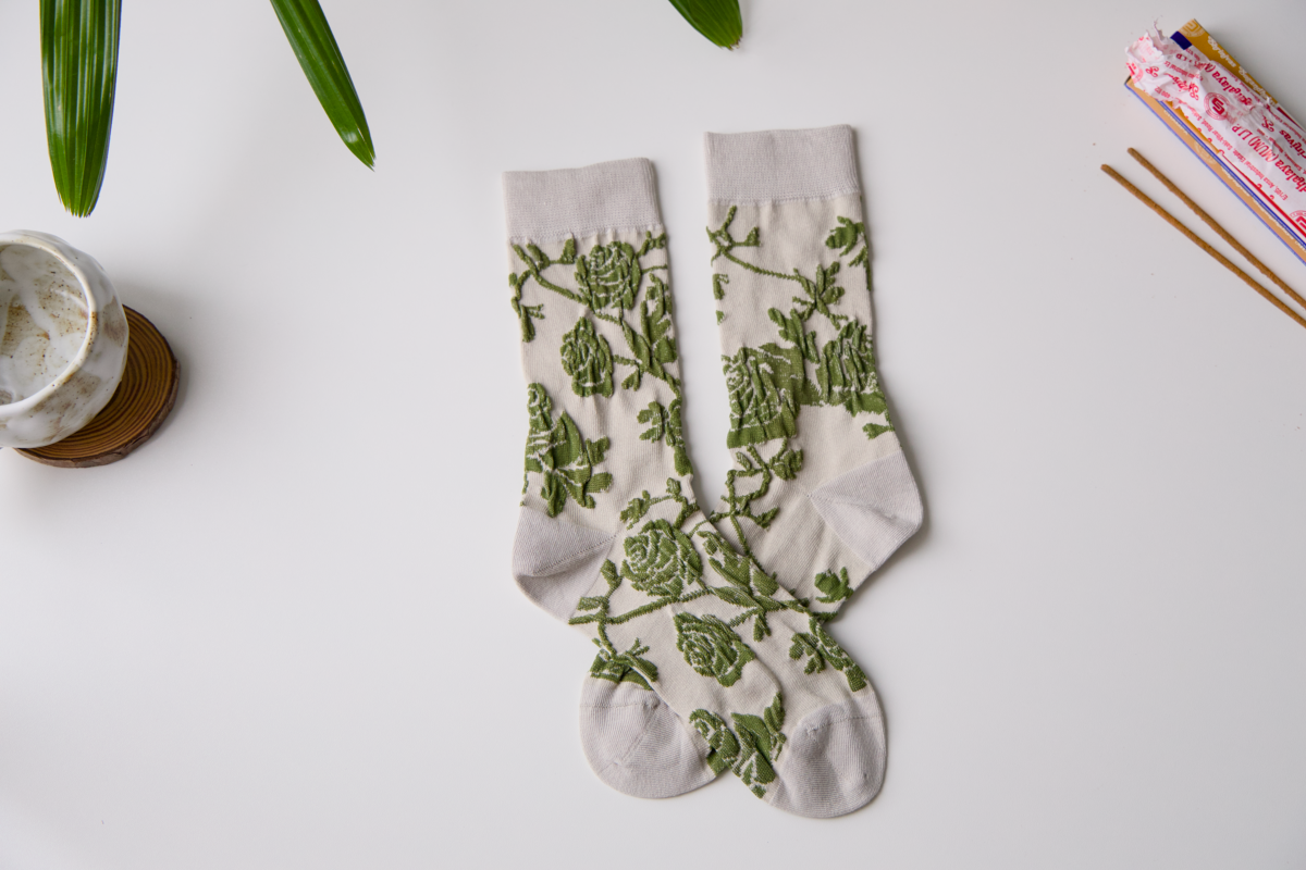 2-Pack Retro Floral Cotton Crew Socks – Breathable Vintage Style