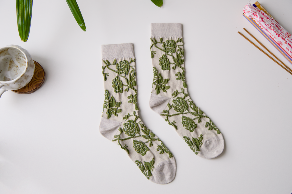 2-Pack Retro Floral Cotton Crew Socks – Breathable Vintage Style