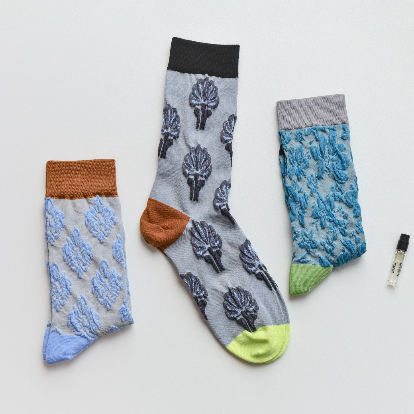 2-Pack Retro Floral Cotton Socks – Vintage Style Crew Socks Women