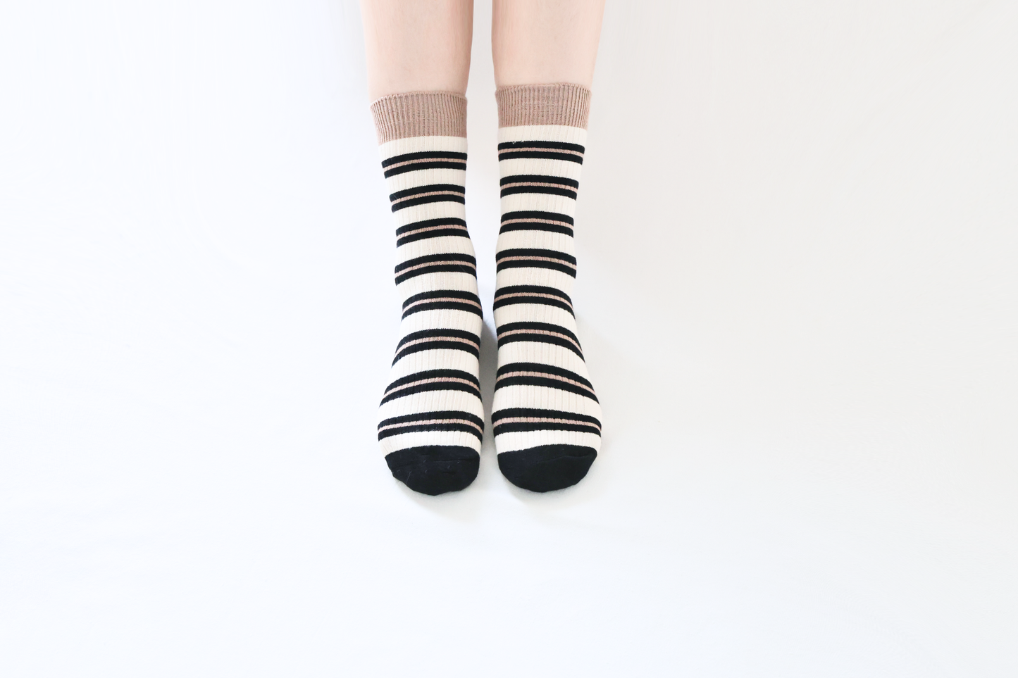 2-Pack Women's Retro Striped Cotton Socks - Soft & Breathable
