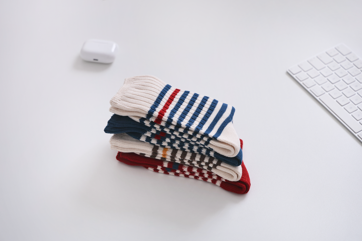 2-Pack Retro Striped Slouch Socks – Soft Cotton Crew for Women